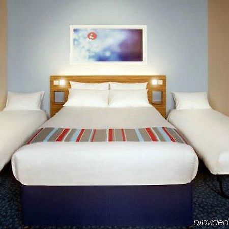 Travelodge Cameron Toll Hotel Edinburgh Dış mekan fotoğraf