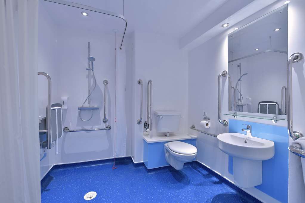 Travelodge Cameron Toll Hotel Edinburgh Oda fotoğraf